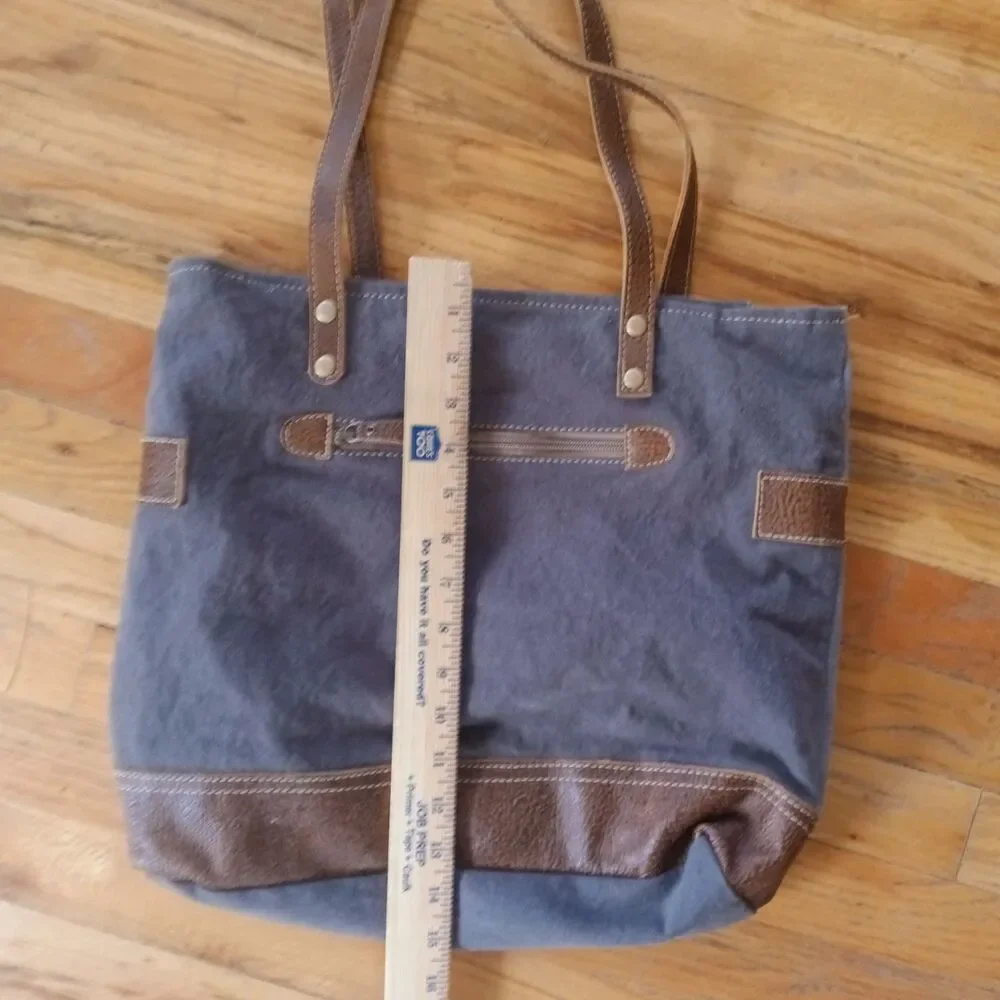 Myra bag canvas vegan leather flower print tote upcycled - Picture 5 of 8